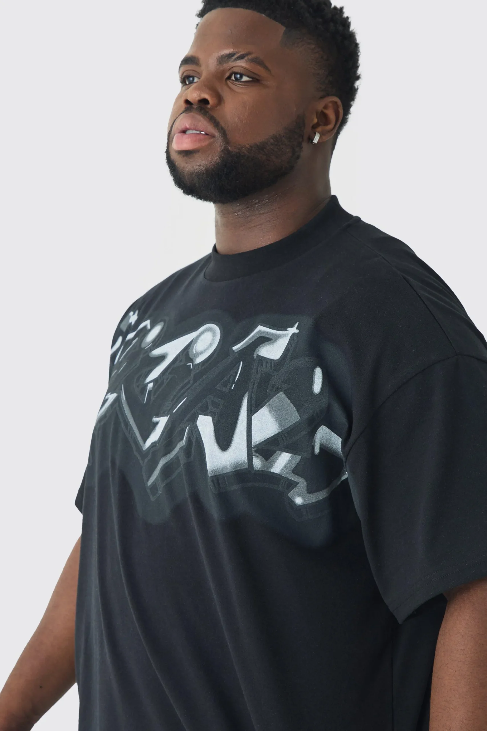 Plus Oversized Extended Neck Graffiti Spray T-shirt | UK^boohooMAN Hot