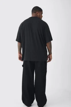 Plus Oversized Extended Neck Blurred Floral T-Shirt | UK^boohooMAN Outlet