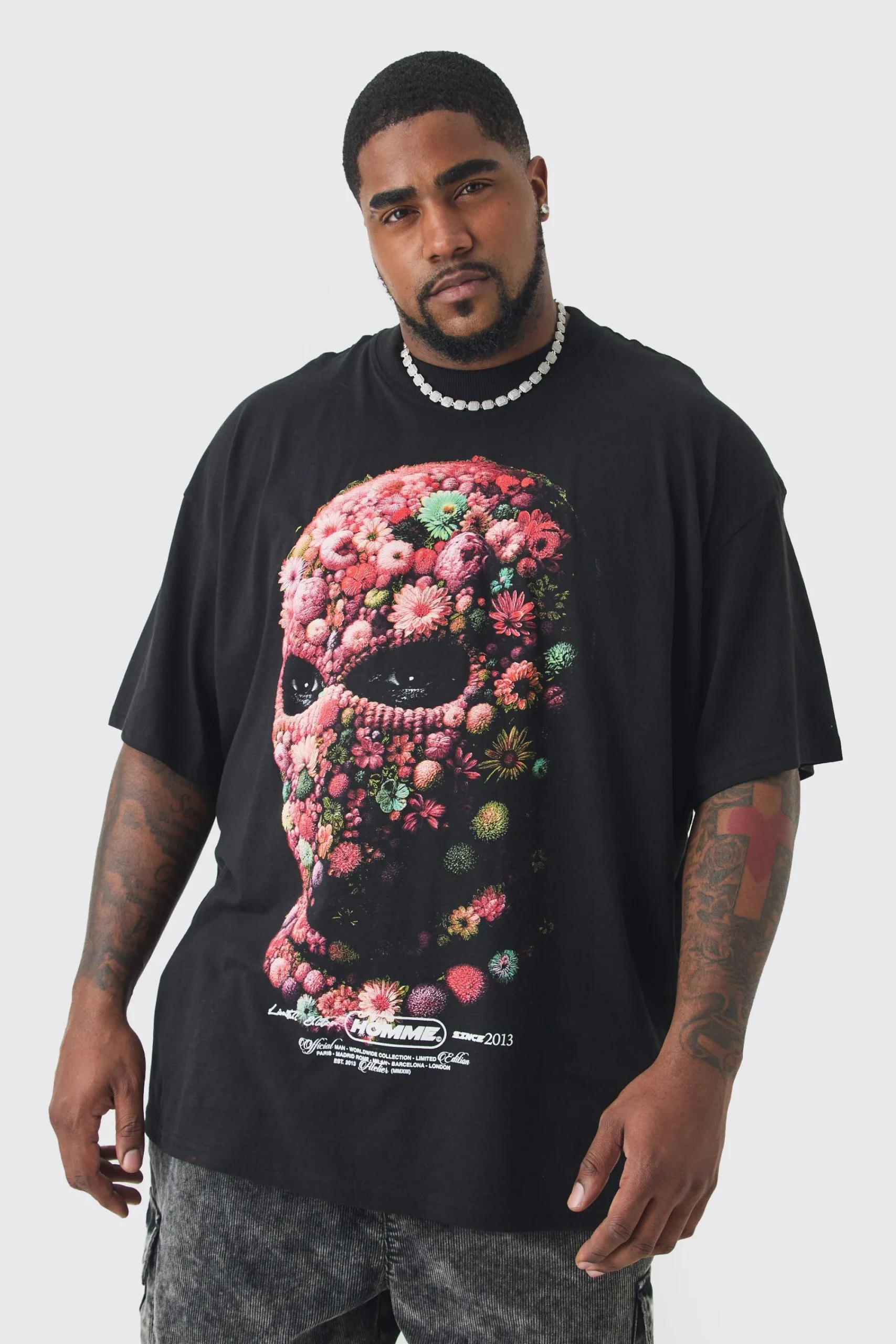 Plus Oversized Floral Mask T-shirt | UK^boohooMAN Outlet