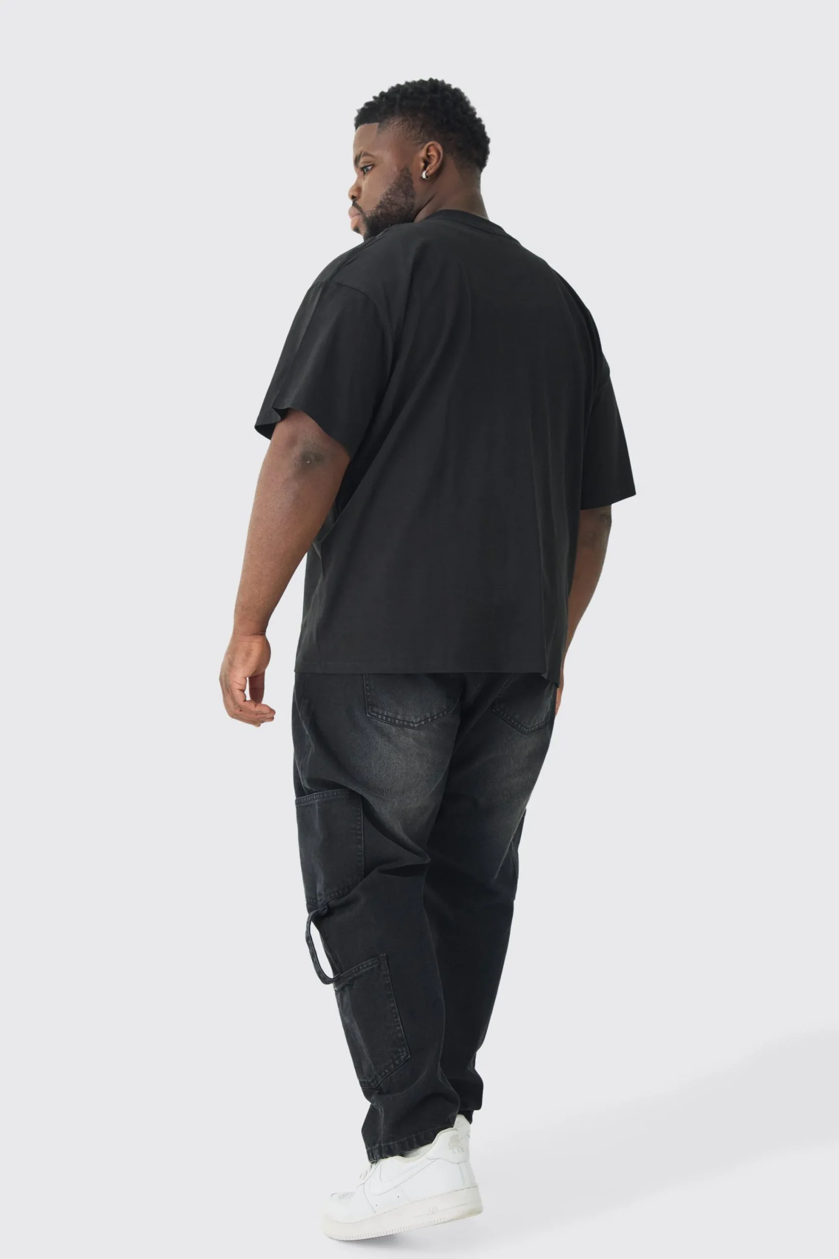 Plus Oversized Heavyweight Mask Graphic T-shirt | UK^boohooMAN Hot