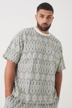 Plus Oversized Jacquard Abstract T-shirt | UK^boohooMAN Outlet