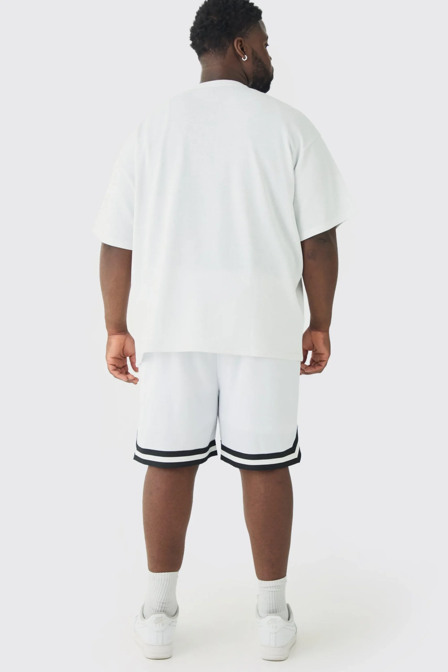 Plus Oversized OFCL Embroidered T-shirt | UK^boohooMAN Outlet