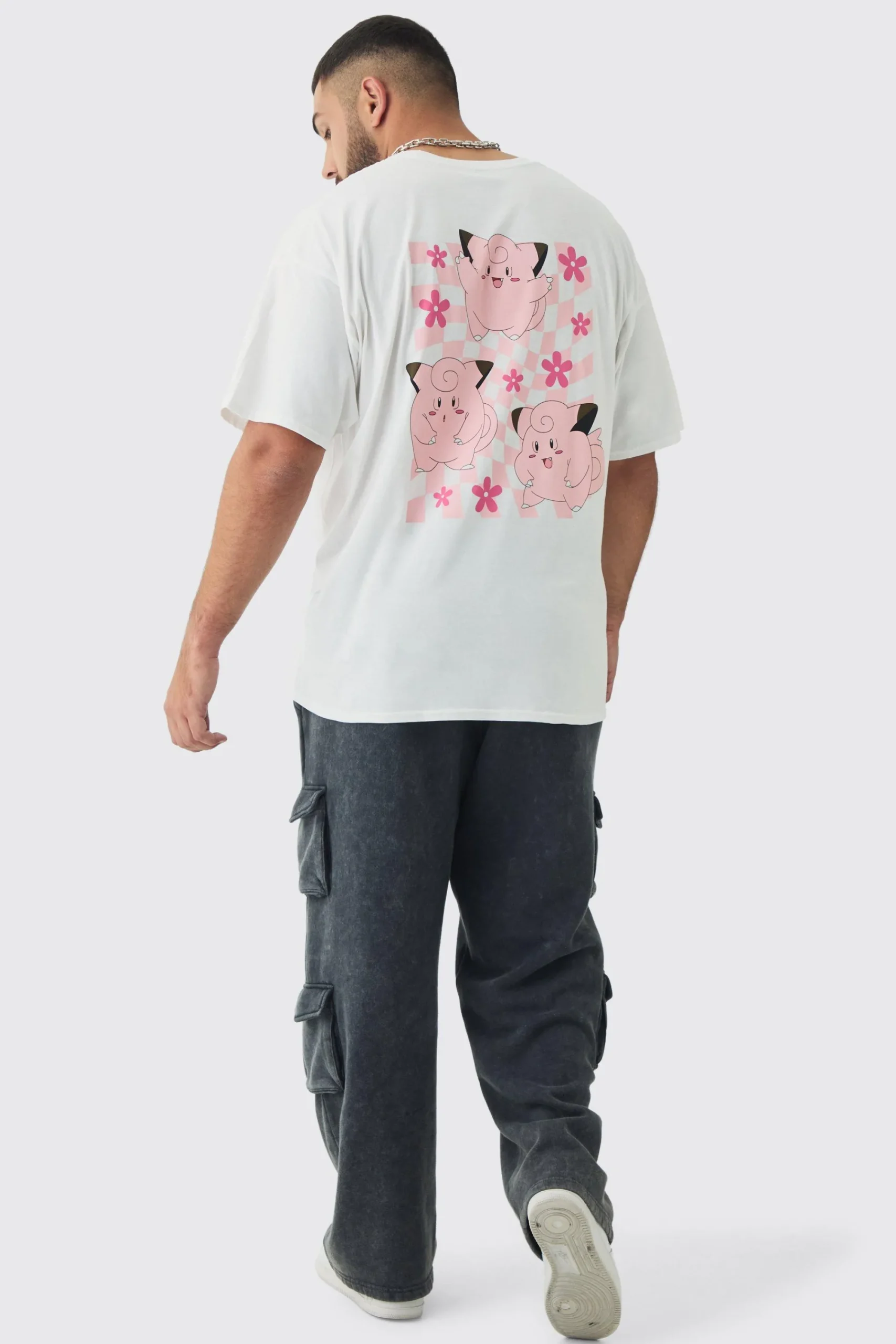 Plus Oversized Pokemon Clefairy License Print T-Shirt | UK^boohooMAN