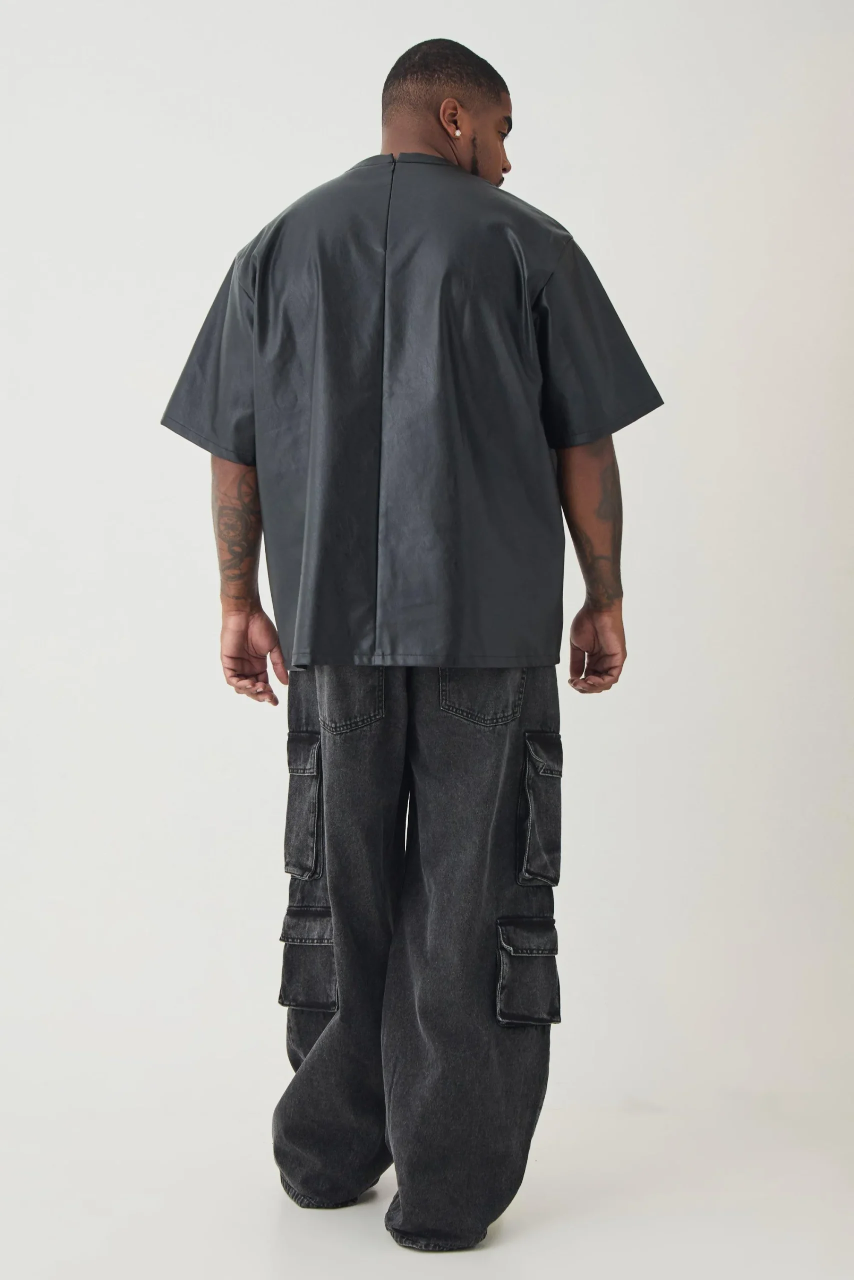 Plus Oversized Pu T-shirt | UK^boohooMAN Discount