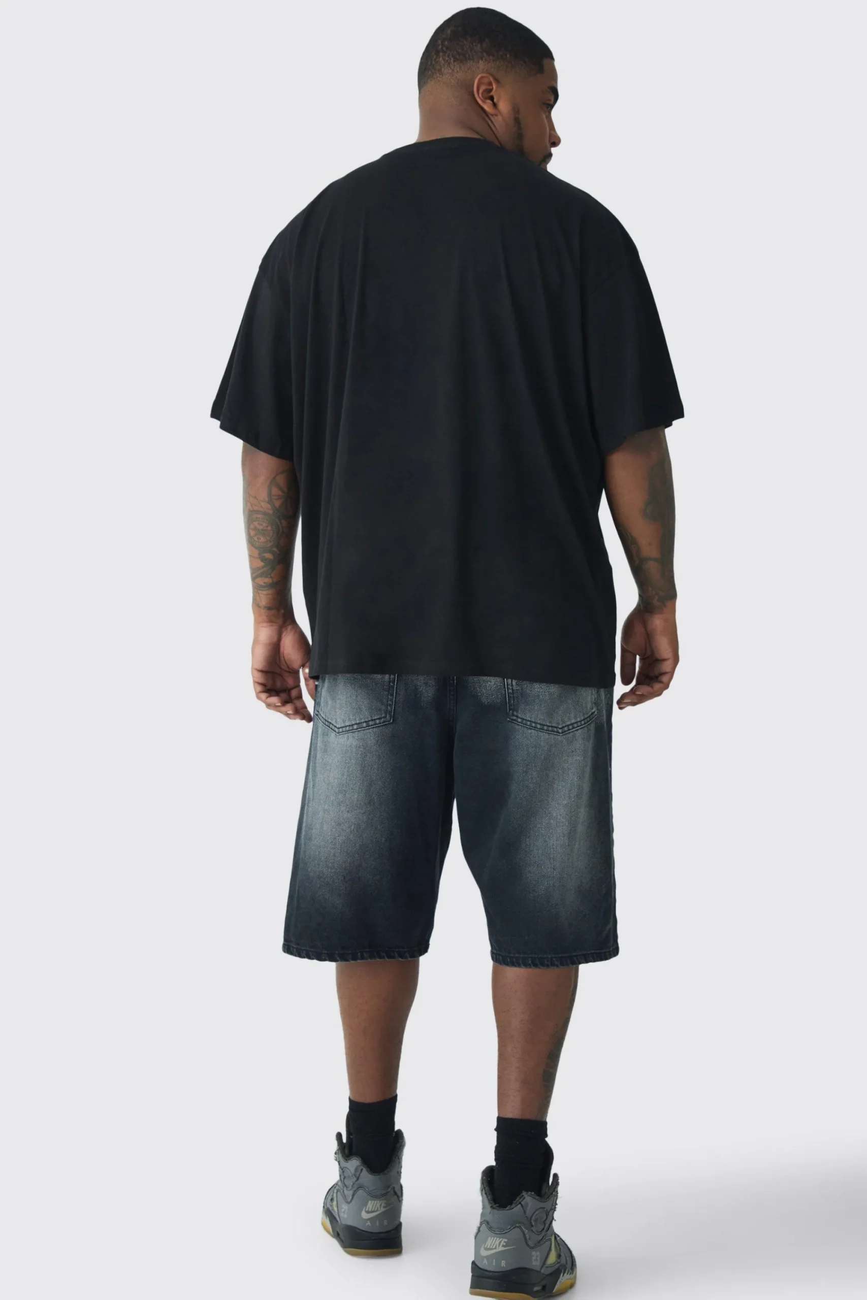 Plus Oversized Rottweiler Graphic T-shirt | UK^boohooMAN