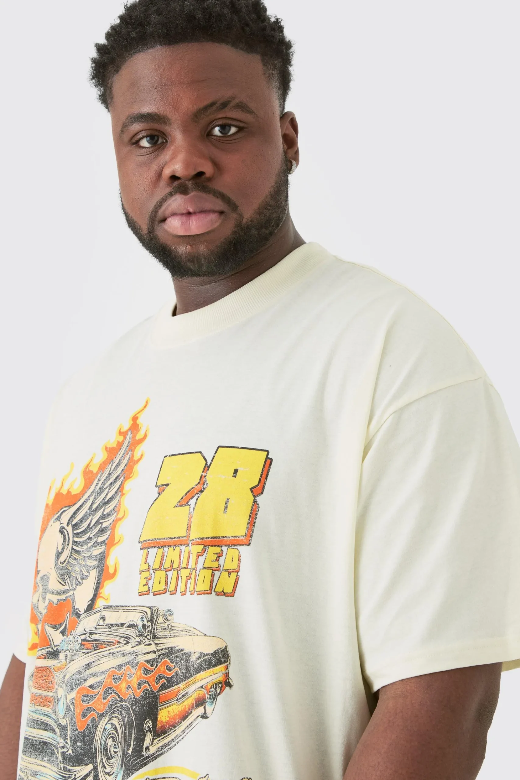 Plus Oversized Skull Car Graphic T-shirt | UK^boohooMAN