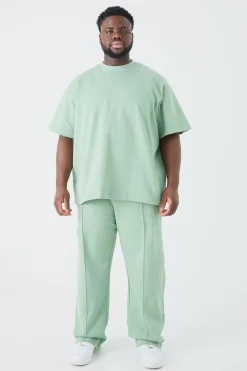 boohooMAN Plus Oversized T-shirt & Relaxed Jogger Interlock Set | UK| Tracksuits