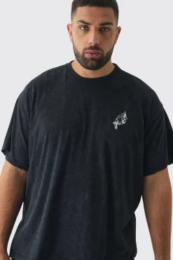 Plus Oversized Washed Cross Embroidered T-Shirt | UK^boohooMAN Outlet