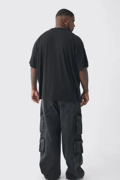 Plus Oversized Wu-Tang Large Scale License Print T-Shirt | UK^boohooMAN