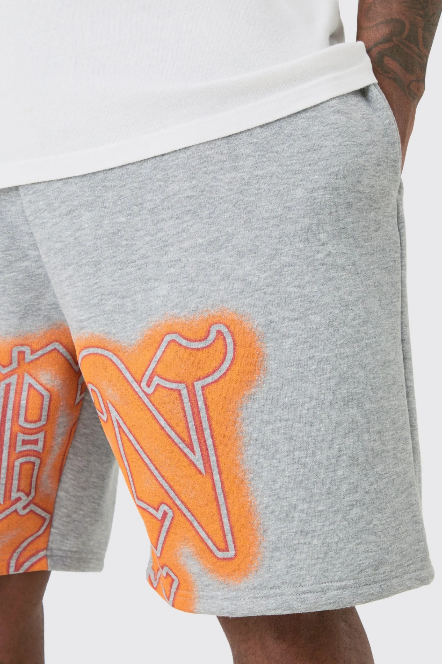 boohooMAN Plus Relaxed Gothic Man Graffiti Spray Short | UK| Shorts