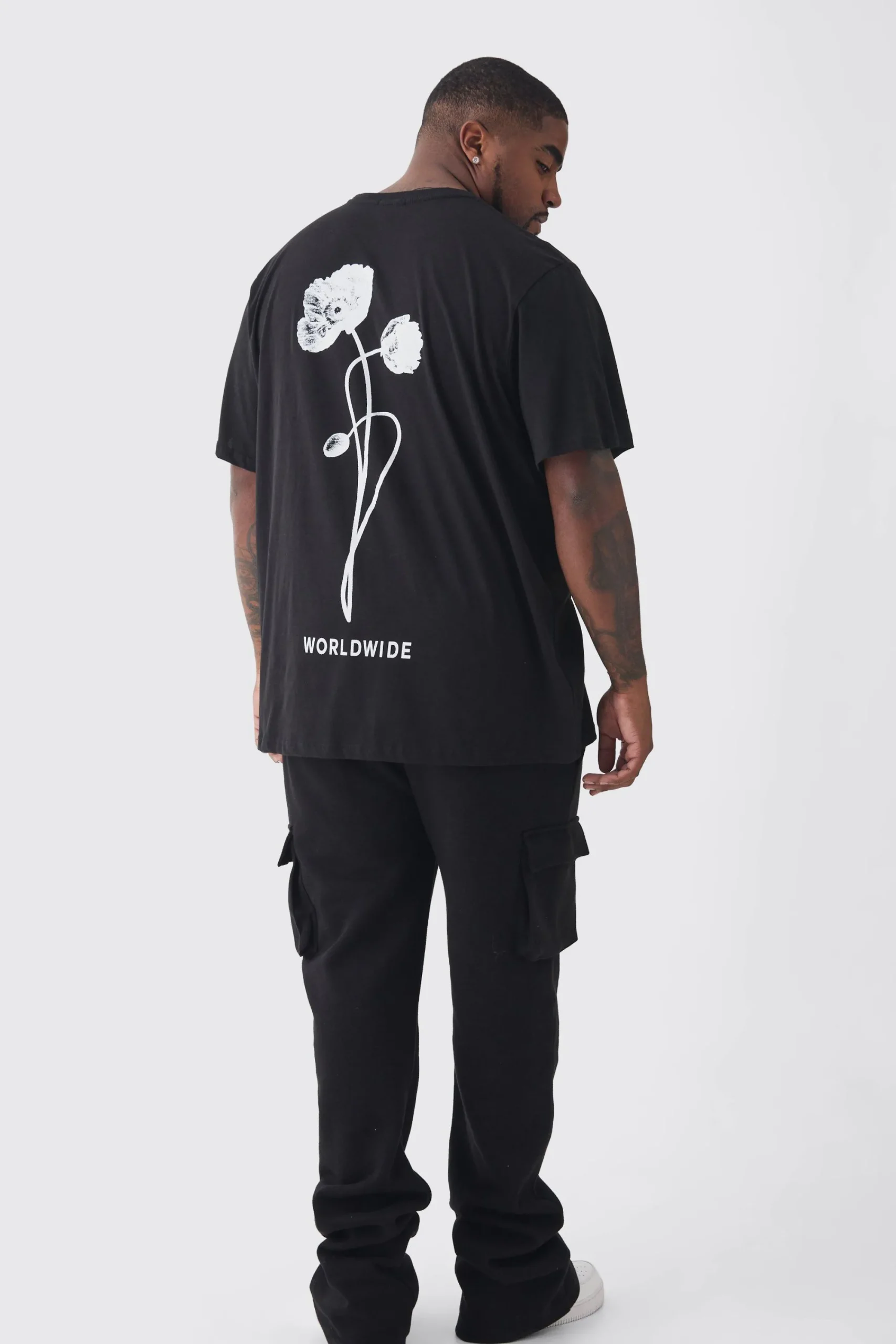 Plus Worldwide Rose Graphic T-Shirt | UK^boohooMAN Outlet