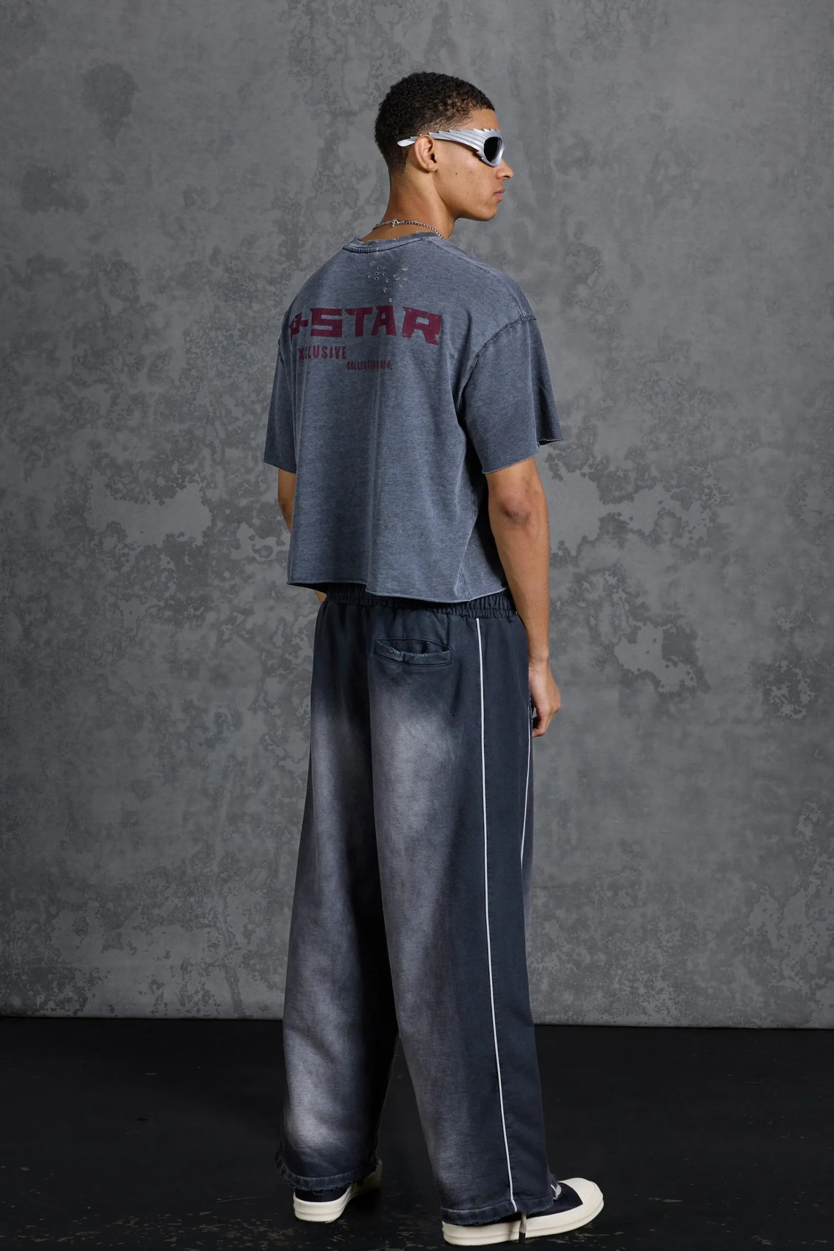 P-Star Oversized Boxy Soft Touch 1993 Burnout T-Shirt | UK^boohooMAN Online