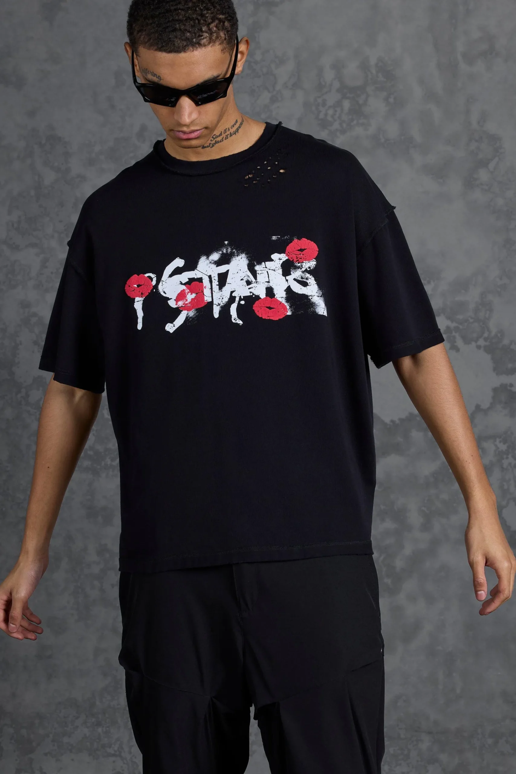 P-Star Oversized Boxy T-Shirt With Graphic Lip Print | UK^boohooMAN Best