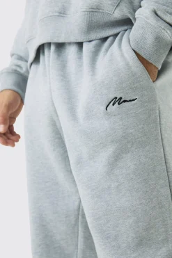 boohooMAN Regular Fit Basic Man Signature Jogger | UK| Trousers|Joggers