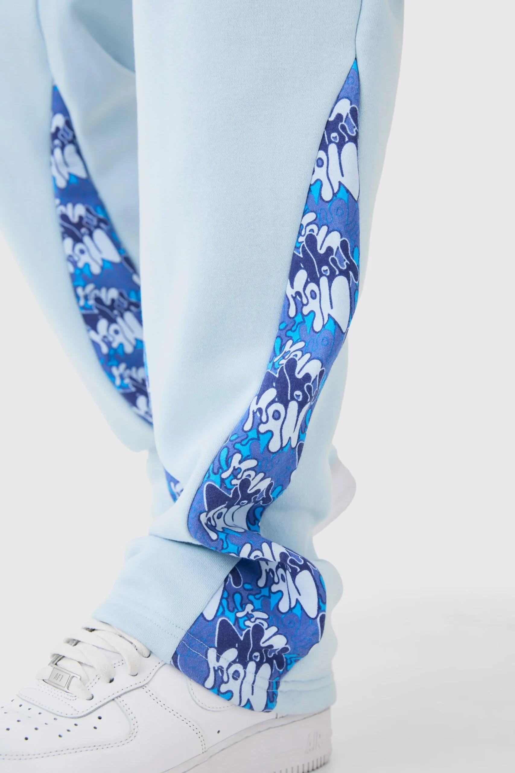 boohooMAN Regular Fit Camo Gusset Cargo Jogger | UK| Trousers|Joggers