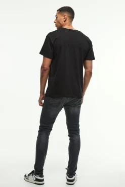 Regular Fit Limited Edition Gothic T-Shirt | UK^boohooMAN Discount