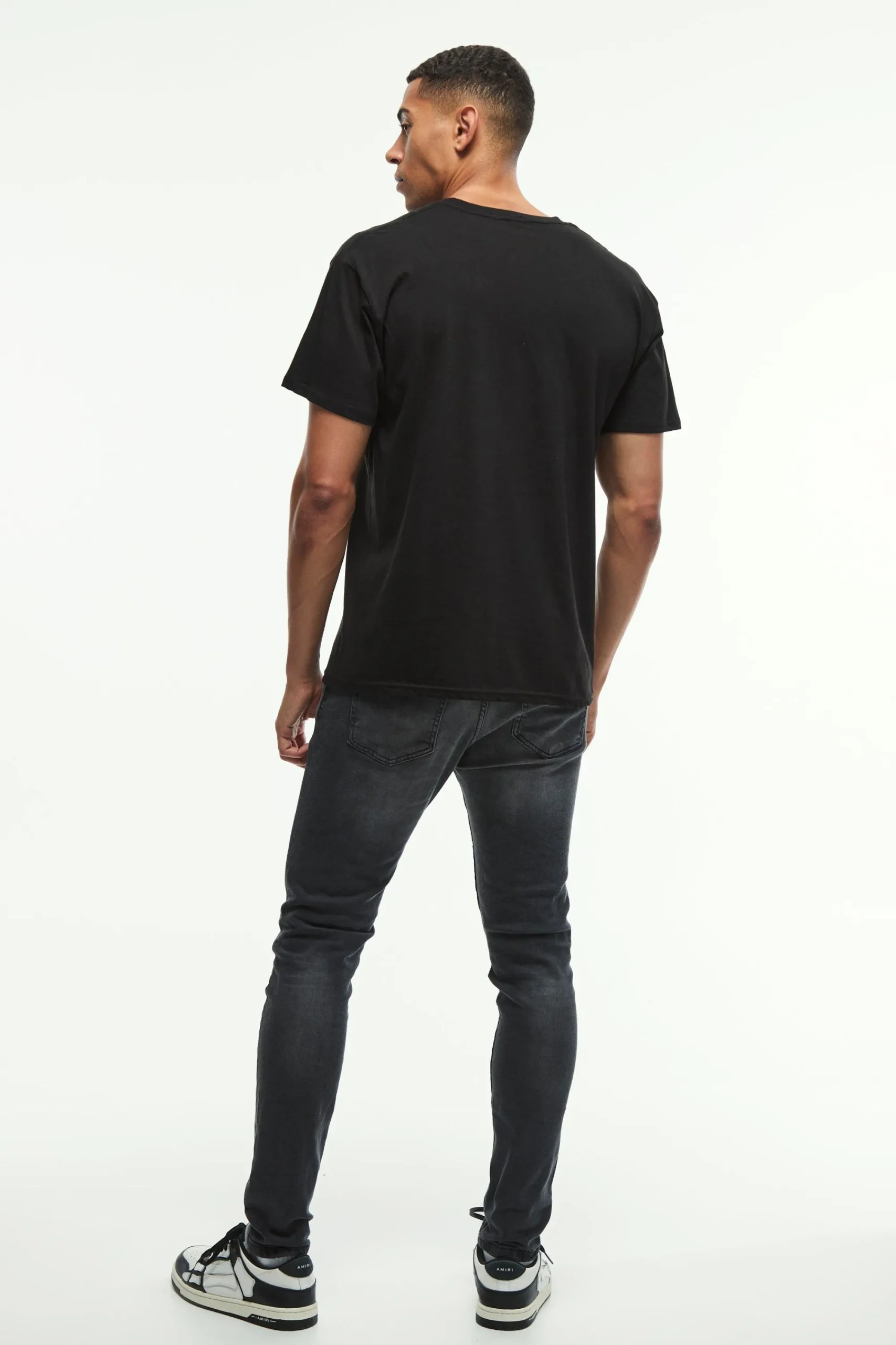 Regular Fit Limited Edition Gothic T-Shirt | UK^boohooMAN Discount