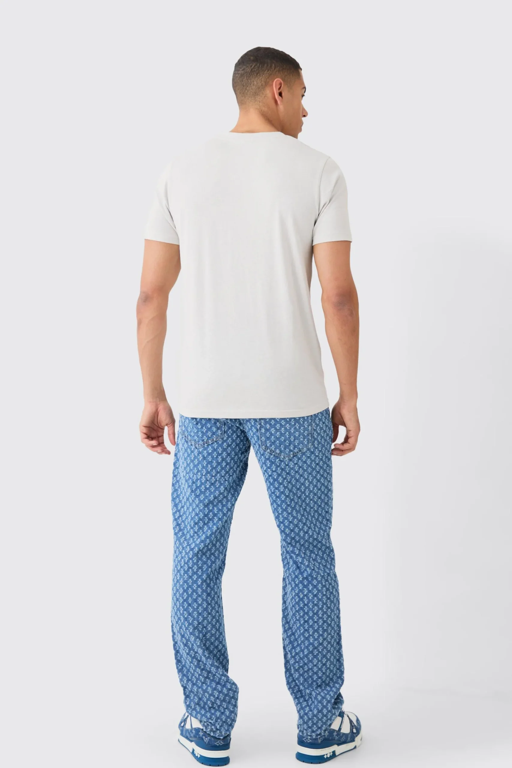 boohooMAN Relaxed Distressed Interest Jeans | UK| Trousers|Jeans