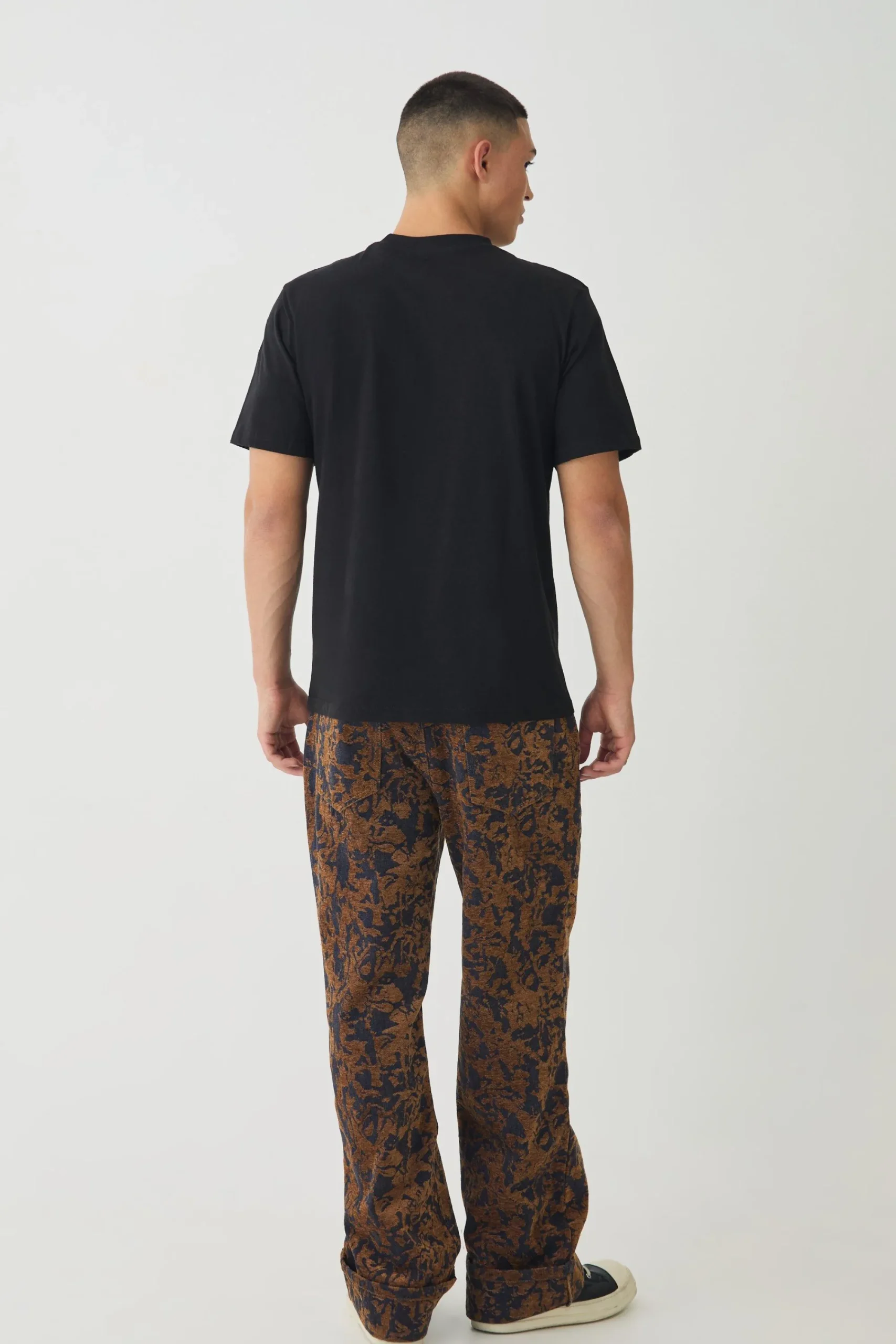 boohooMAN Relaxed Fit Abstract Flock Turn Up Hem Jeans | UK| Jeans