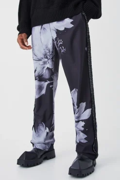 boohooMAN Relaxed Fit Elastic Waist Side Tape Trouser | UK| Suits & Tailoring