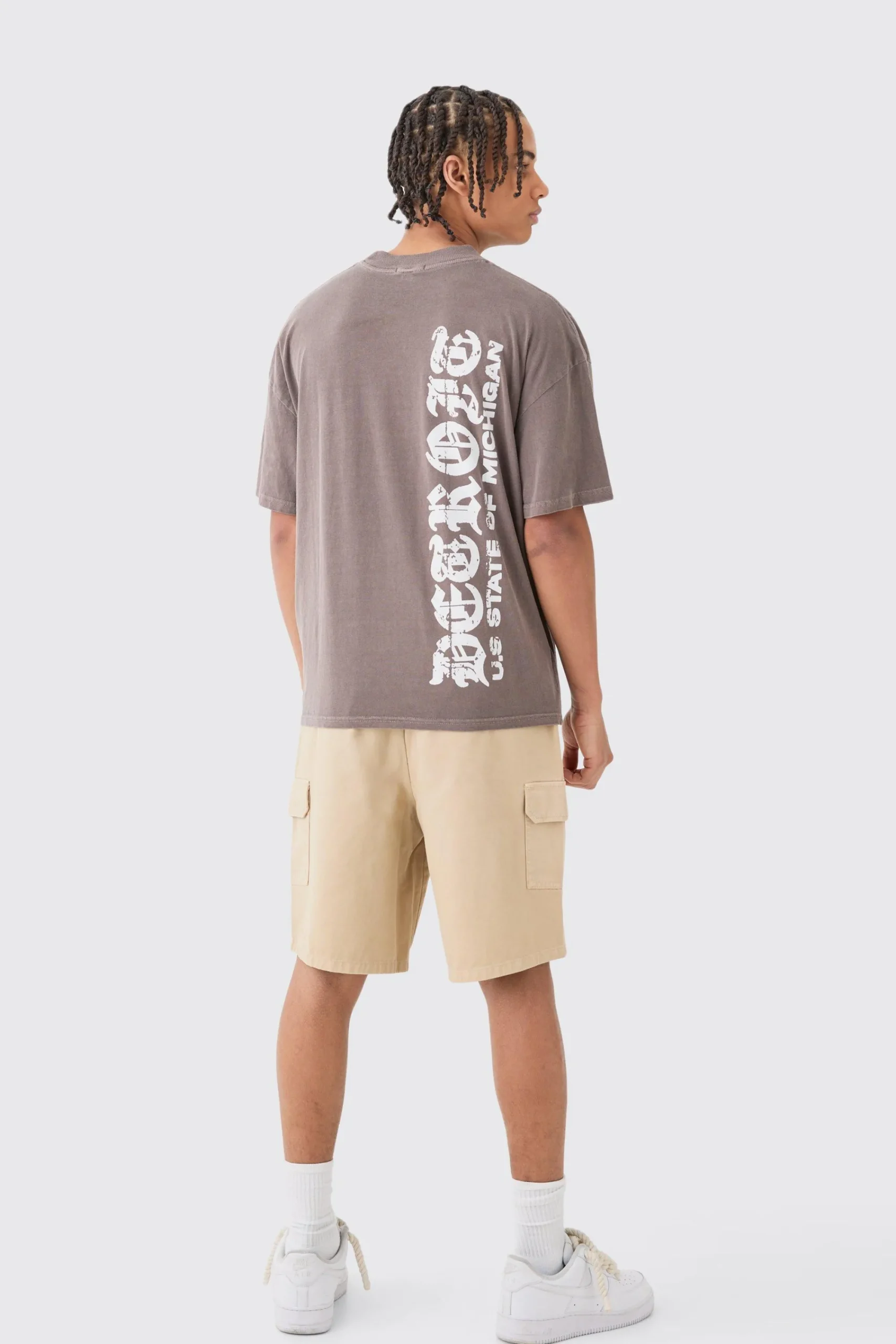 boohooMAN Relaxed Fit Elasticated Waist Cargo Shorts | UK| Shorts