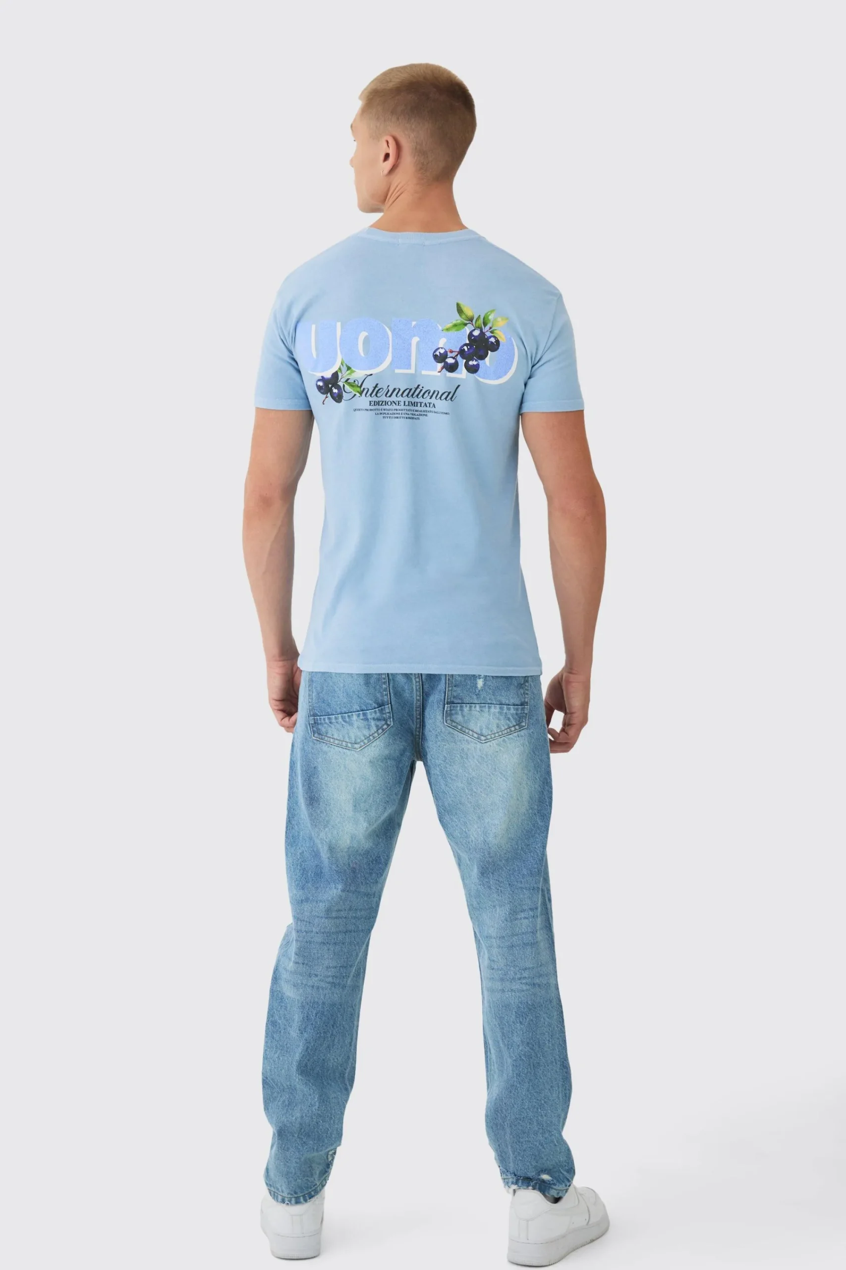 boohooMAN Relaxed Fit Ripped Knee Jeans | UK| Trousers|Jeans