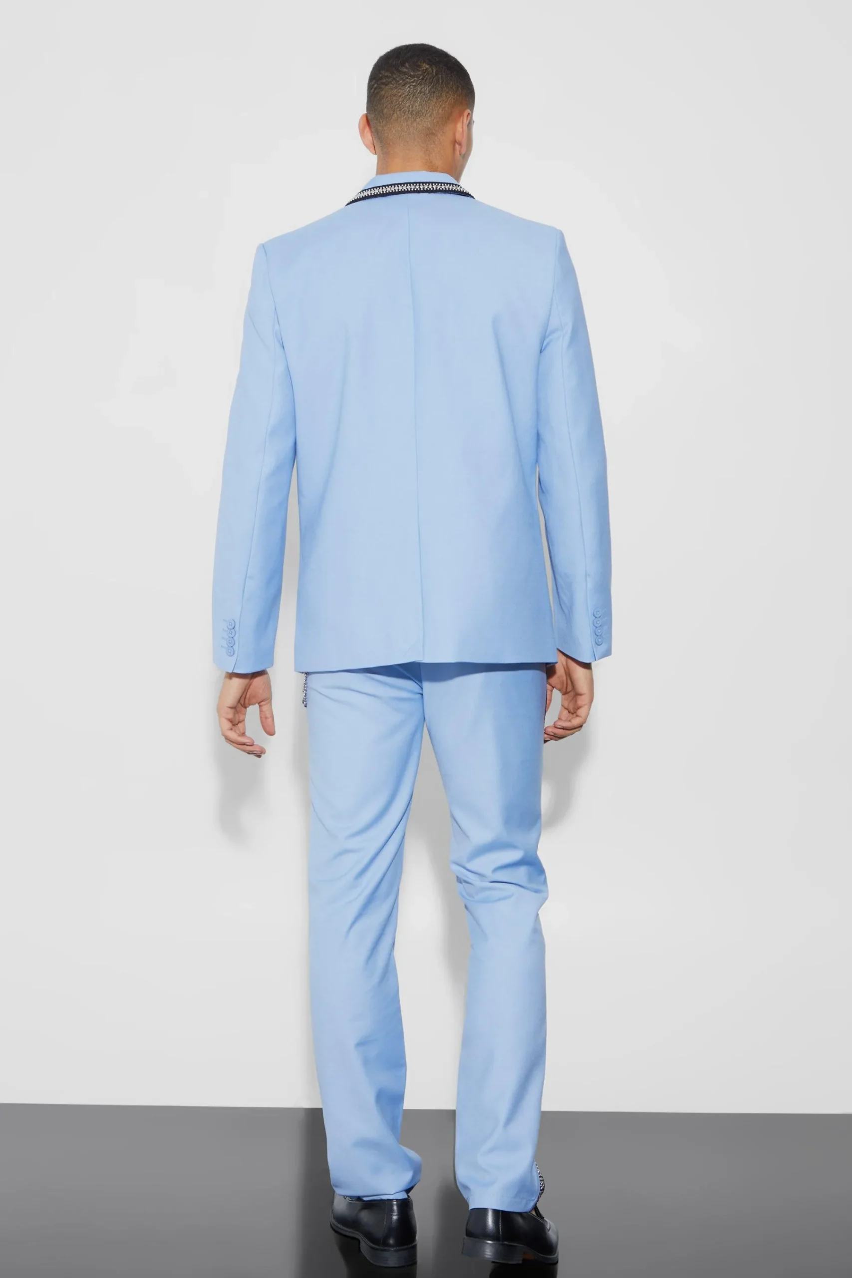 boohooMAN Relaxed Fit Stud Detail Trouser With Chain | UK| Suits & Tailoring