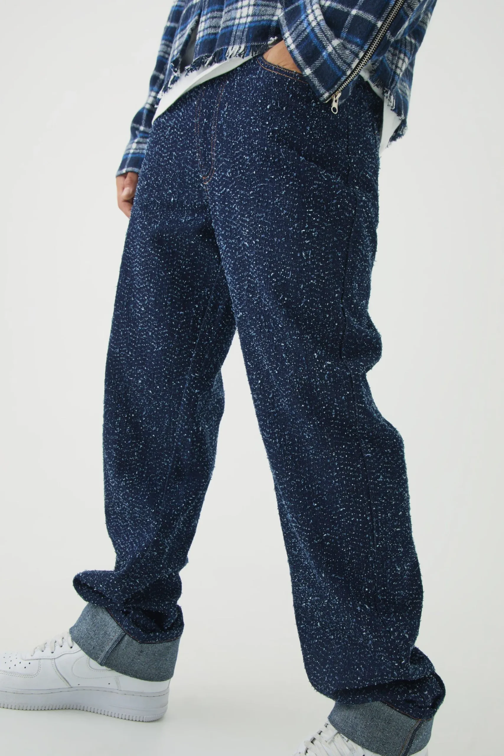 boohooMAN Relaxed Fit Textured Turn Up Hem Jeans | UK| Trousers|Jeans