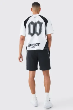 boohooMAN Relaxed Fit Universal Graphic Short | UK| Shorts