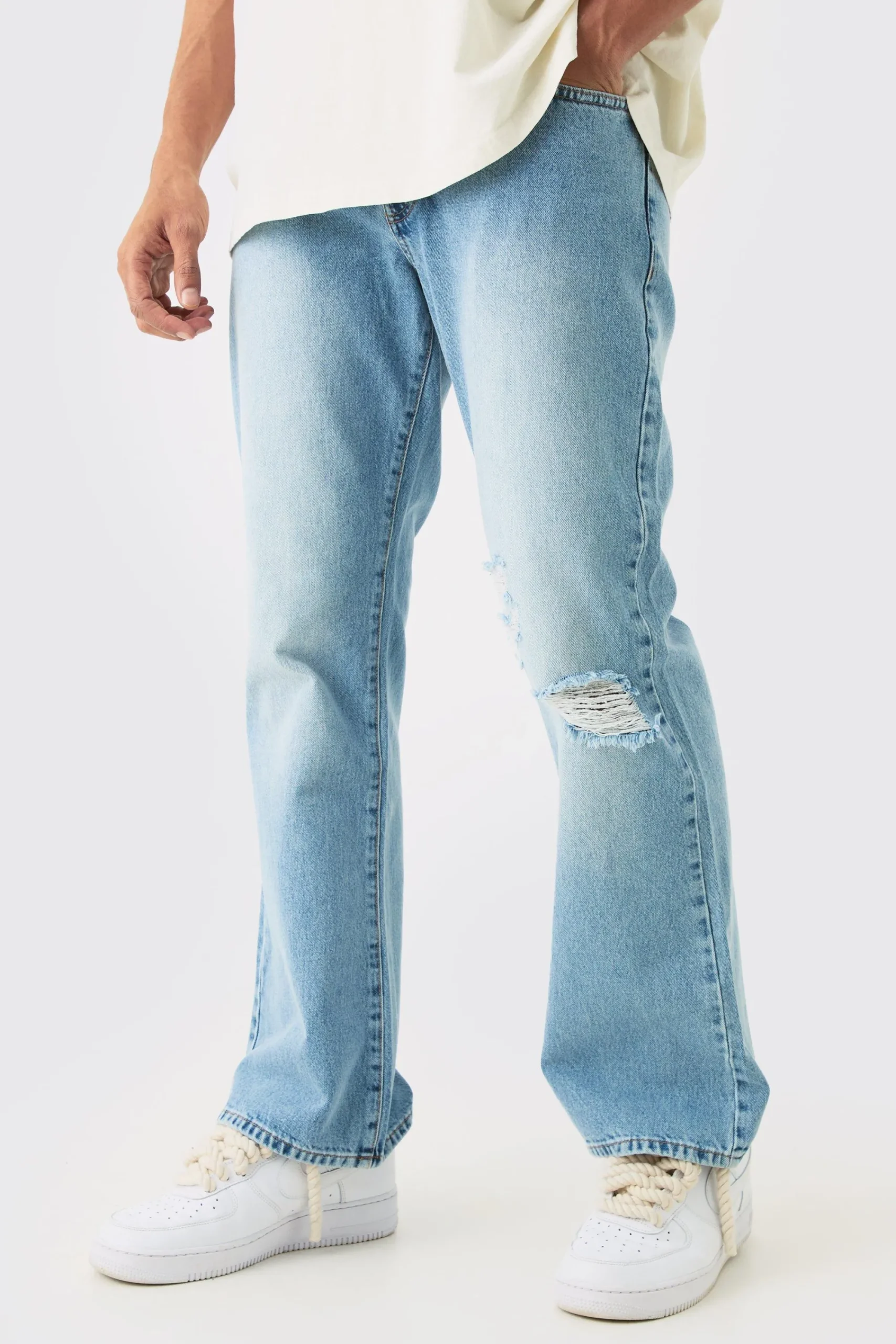 boohooMAN Relaxed Flare Rigid Knee Rip Snow Wash Denim Jean | UK| Trousers|Jeans