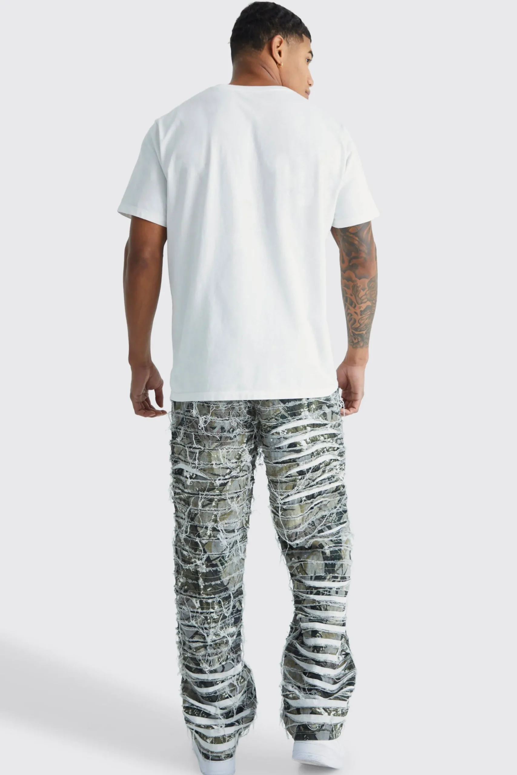 boohooMAN Relaxed Heavily Distressed Camo Trouser | UK| Trousers