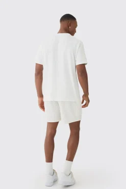 boohooMAN Relaxed Heavy Jumbo Waffle Patch Pocket Short | UK| Shorts