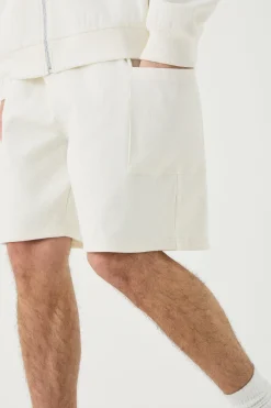 boohooMAN Relaxed Heavyweight Ribbed Patch Pocket Short | UK| Shorts