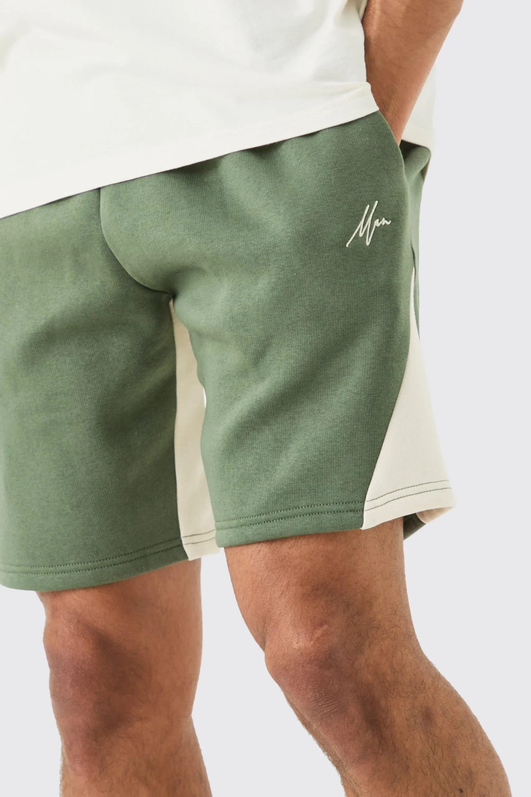 boohooMAN Relaxed Man Gusset Shorts | UK| Shorts