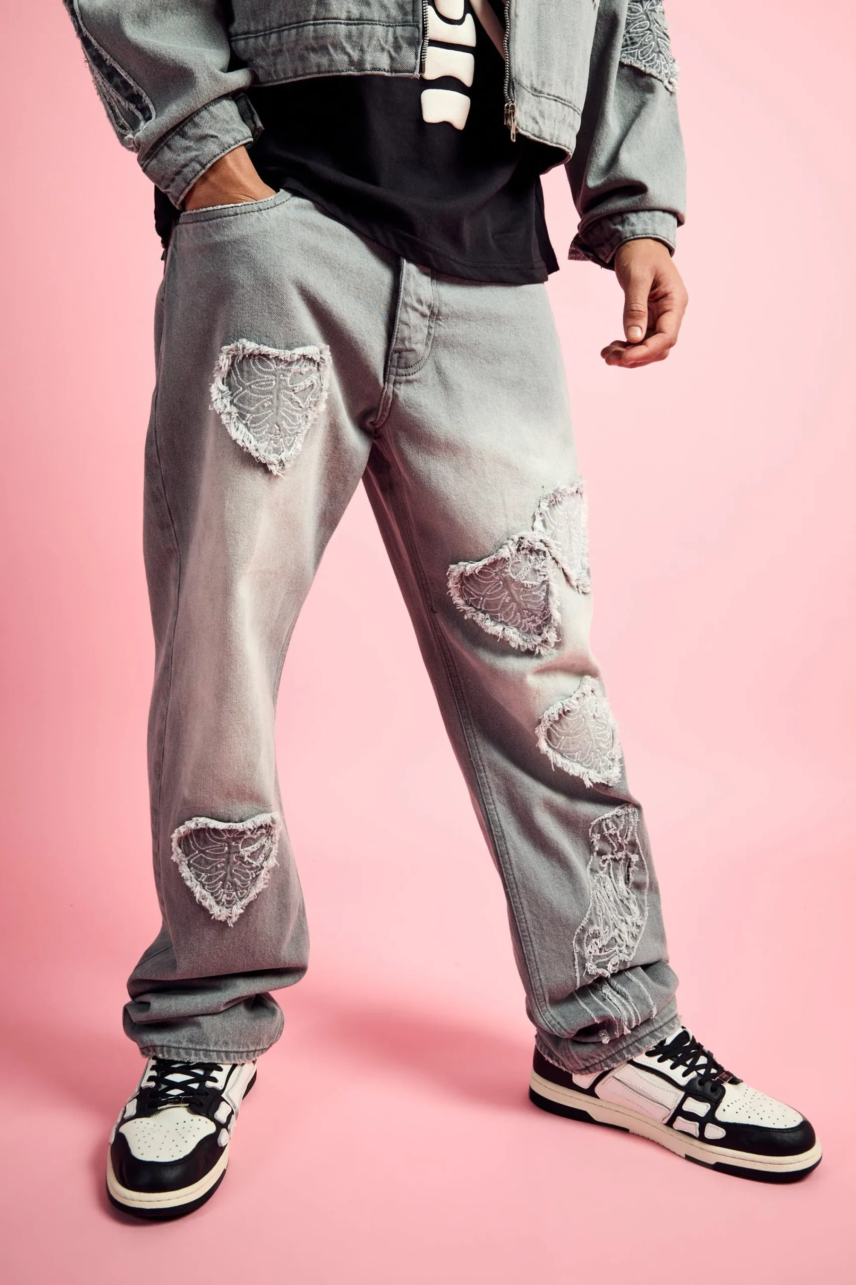 boohooMAN Relaxed Rigid Heart Applique Jean In | UK| Trousers|Jeans