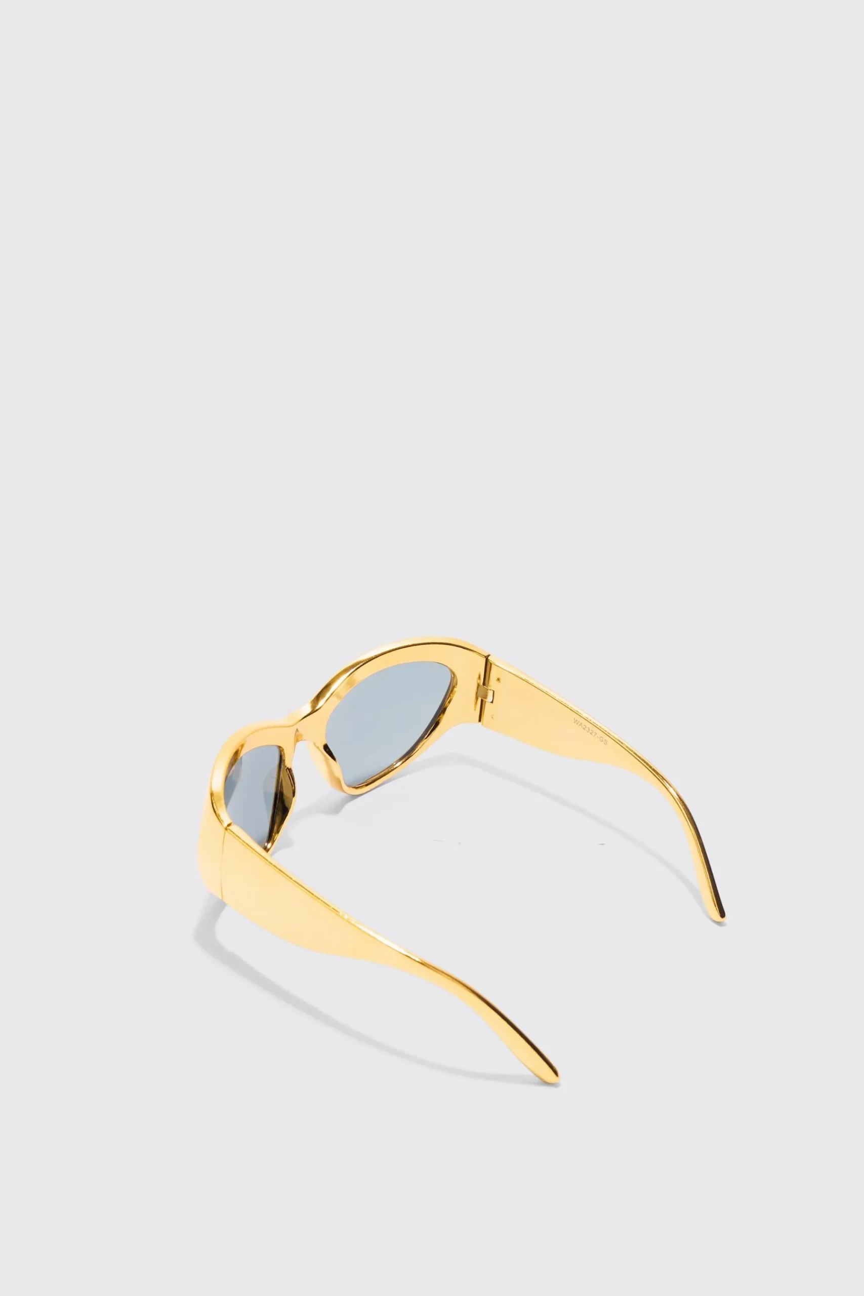 boohooMAN Shield Lens Metallic Frame Sunglasses | UK| Sunglasses
