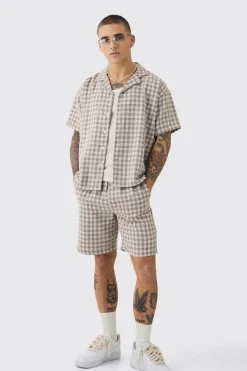 boohooMAN Short Sleeve Boxy Linen Look Houndstooth Shirt & Short | UK| Sets & Co-Ords
