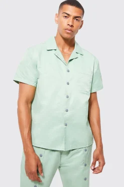 boohooMAN Short Sleeve Boxy Revere Popper Shirt | UK| Sets & Co-Ords