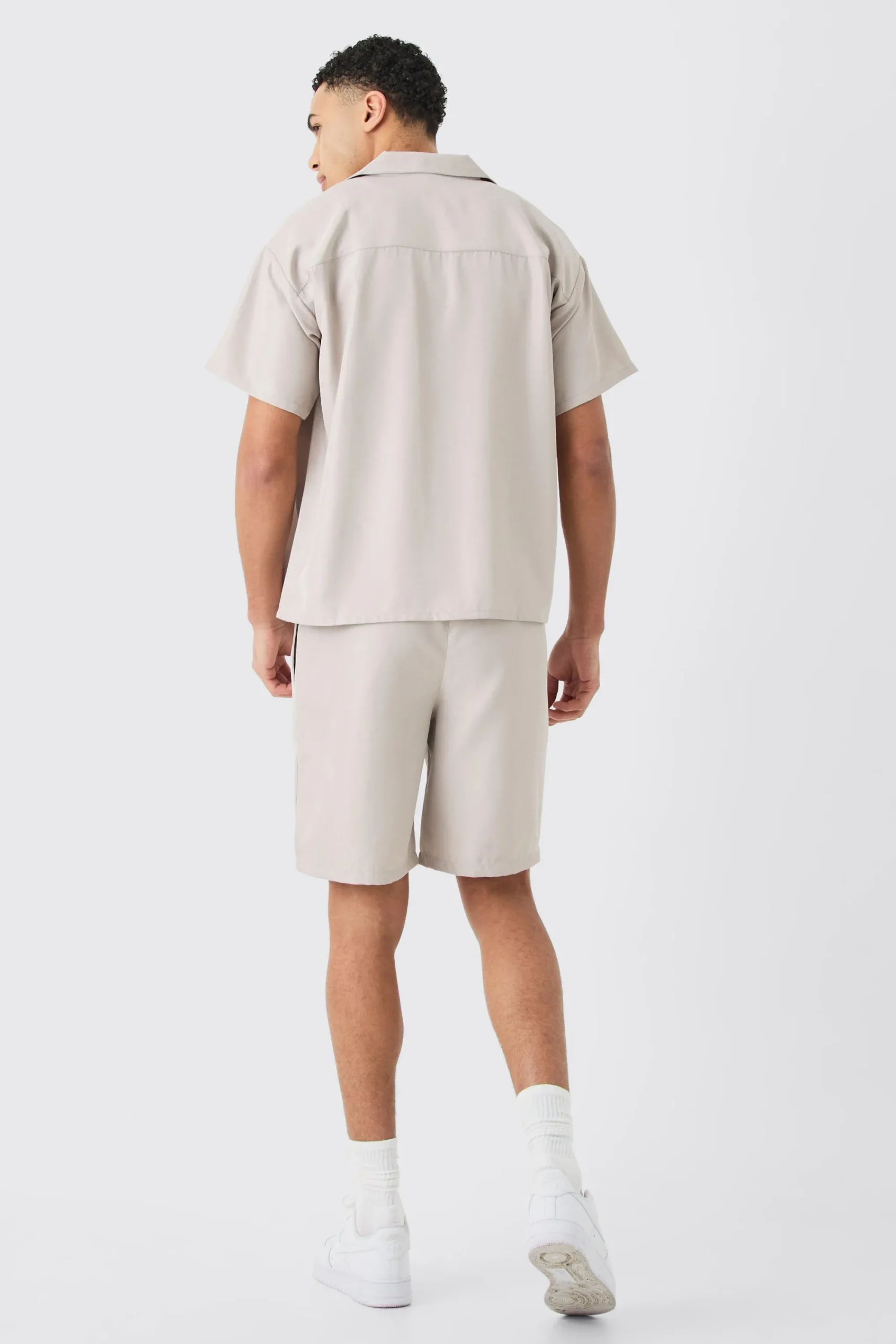 boohooMAN Short Sleeve Boxy Soft Twill Shirt And Short | UK| Sets & Co-Ords