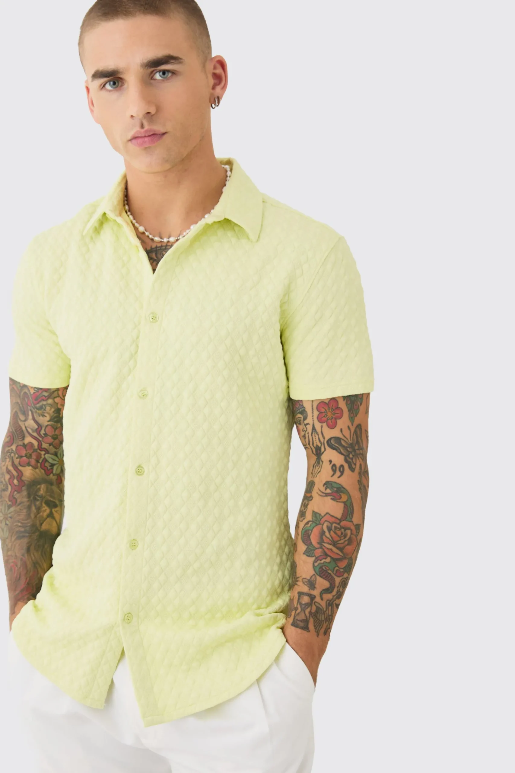 boohooMAN Short Sleeve Diamond Muscle Fit Shirt | UK| Shirts