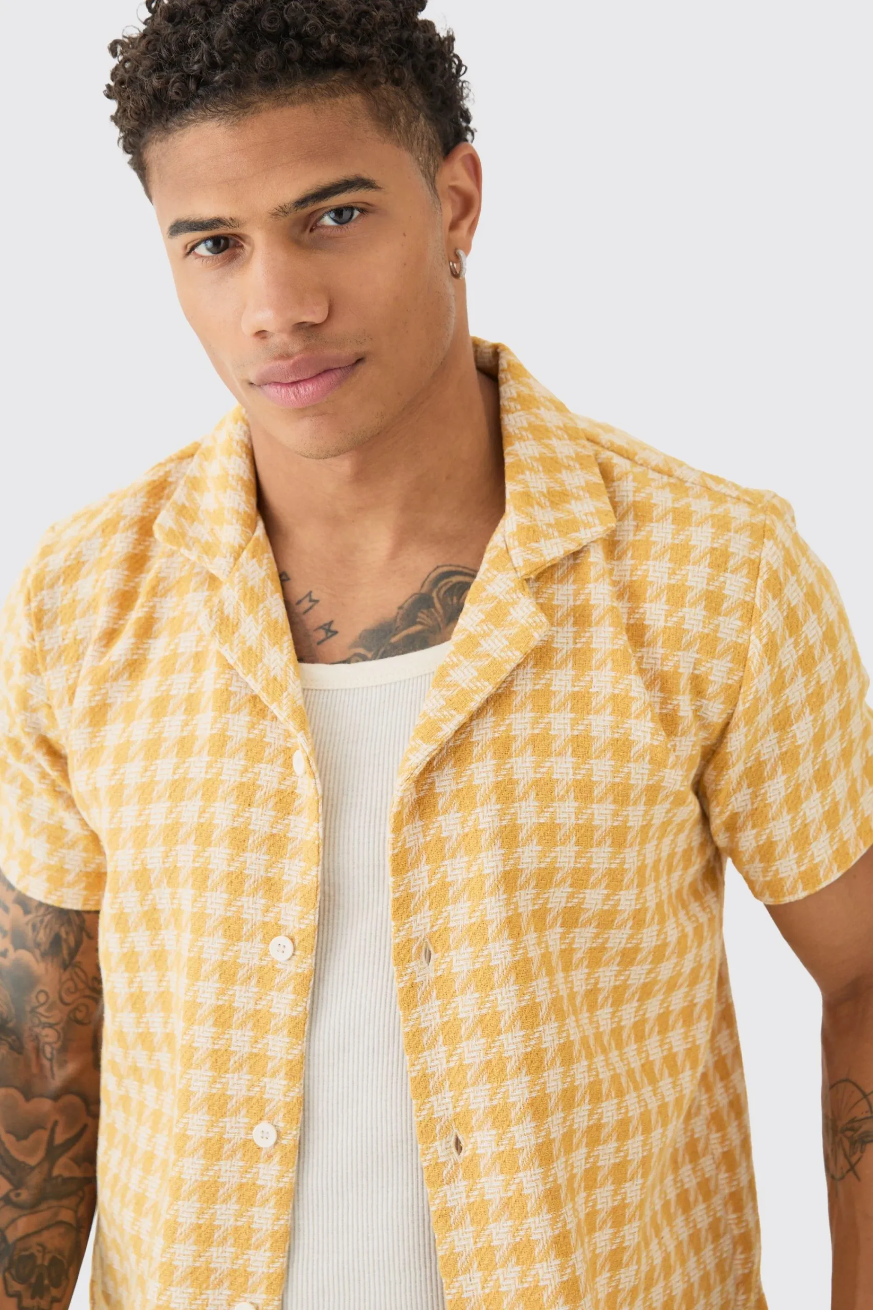 boohooMAN Short Sleeve Linen Look Houndstooth Shirt | UK| Shirts