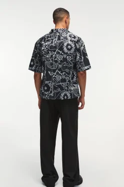 boohooMAN Short Sleeve Oversized Printed Revere Shirt | UK| Shirts