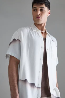 boohooMAN Short Sleeve Oversized Viscose Blur Burnt Paper Shirt | UK| Shirts