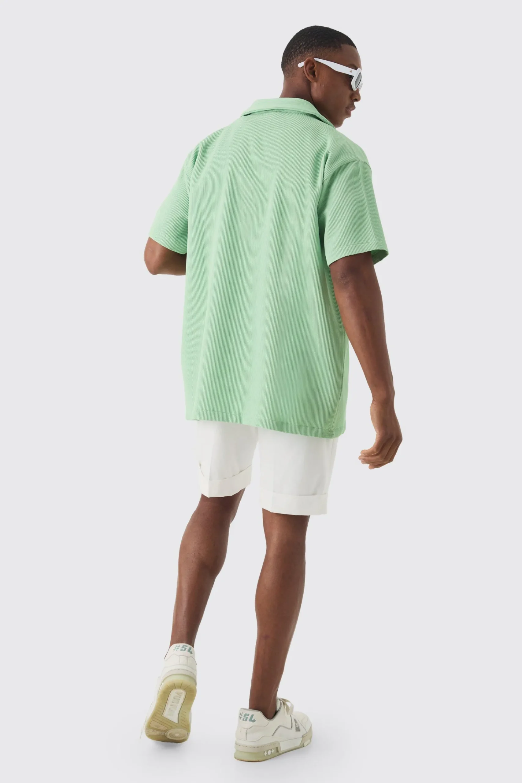boohooMAN Short Sleeve Revere Oversized Pleated Shirt | UK| Shirts