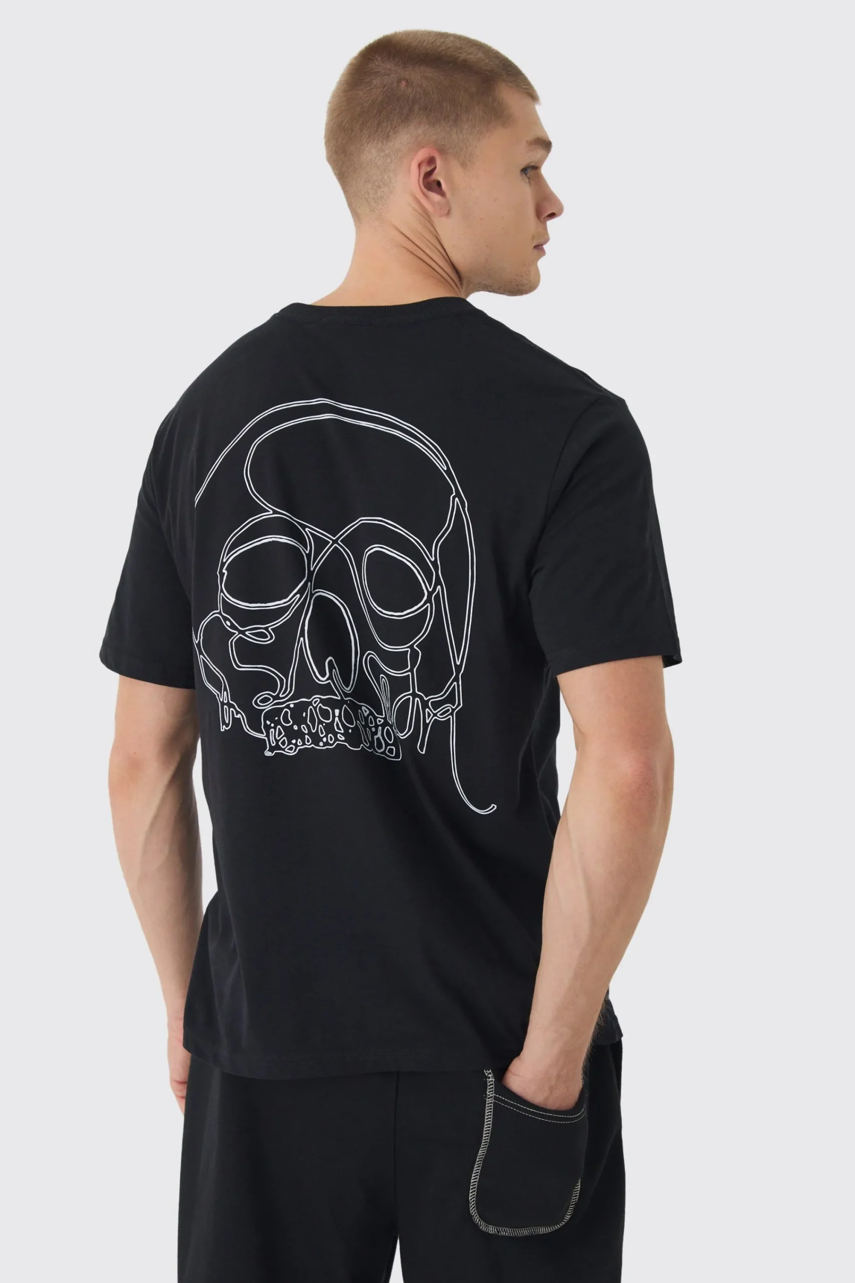 Skull Line Drawing Printed T-Shirt | UK^boohooMAN Online