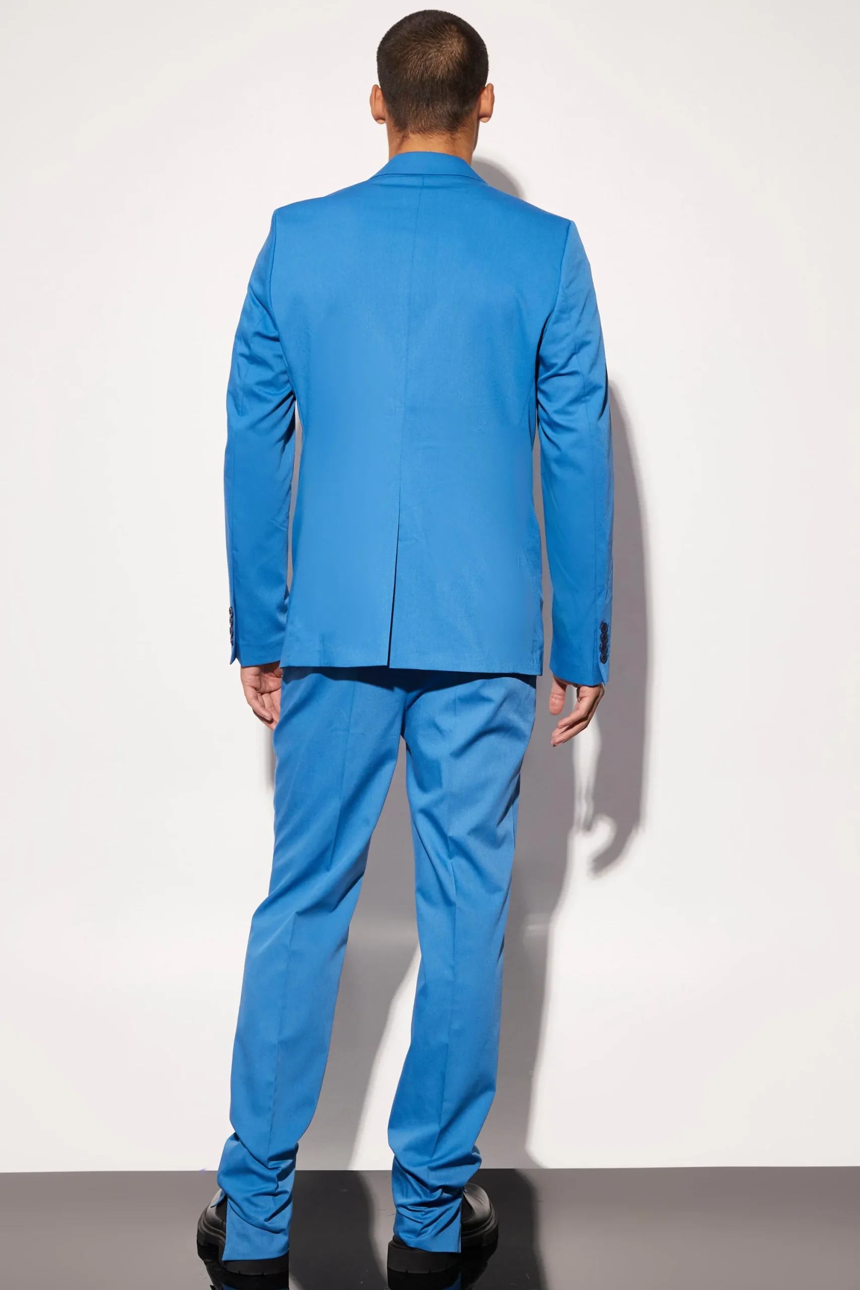 boohooMAN Slim Fit Split Hem Suit With Chain | UK| Suits & Tailoring