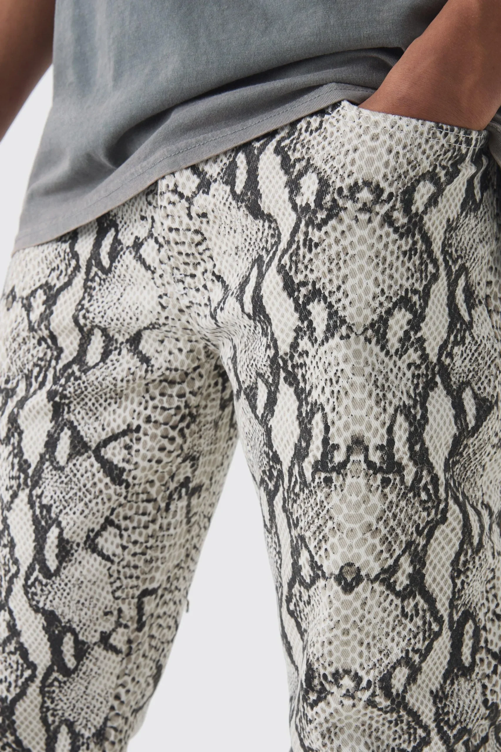 boohooMAN Slim Flared Snake Print Jeans | UK| Jeans