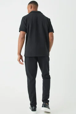 boohooMAN Slim Tapered Interlock Pintuck Jogger | UK| Trousers|Joggers