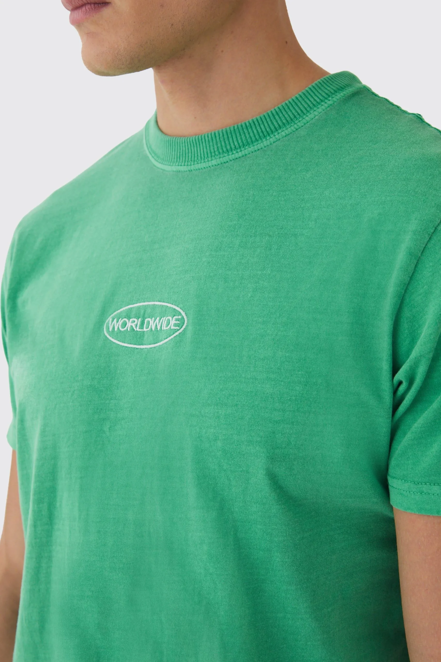Slim Worldwide Chest Wash Embroidered T-Shirt | UK^boohooMAN Best
