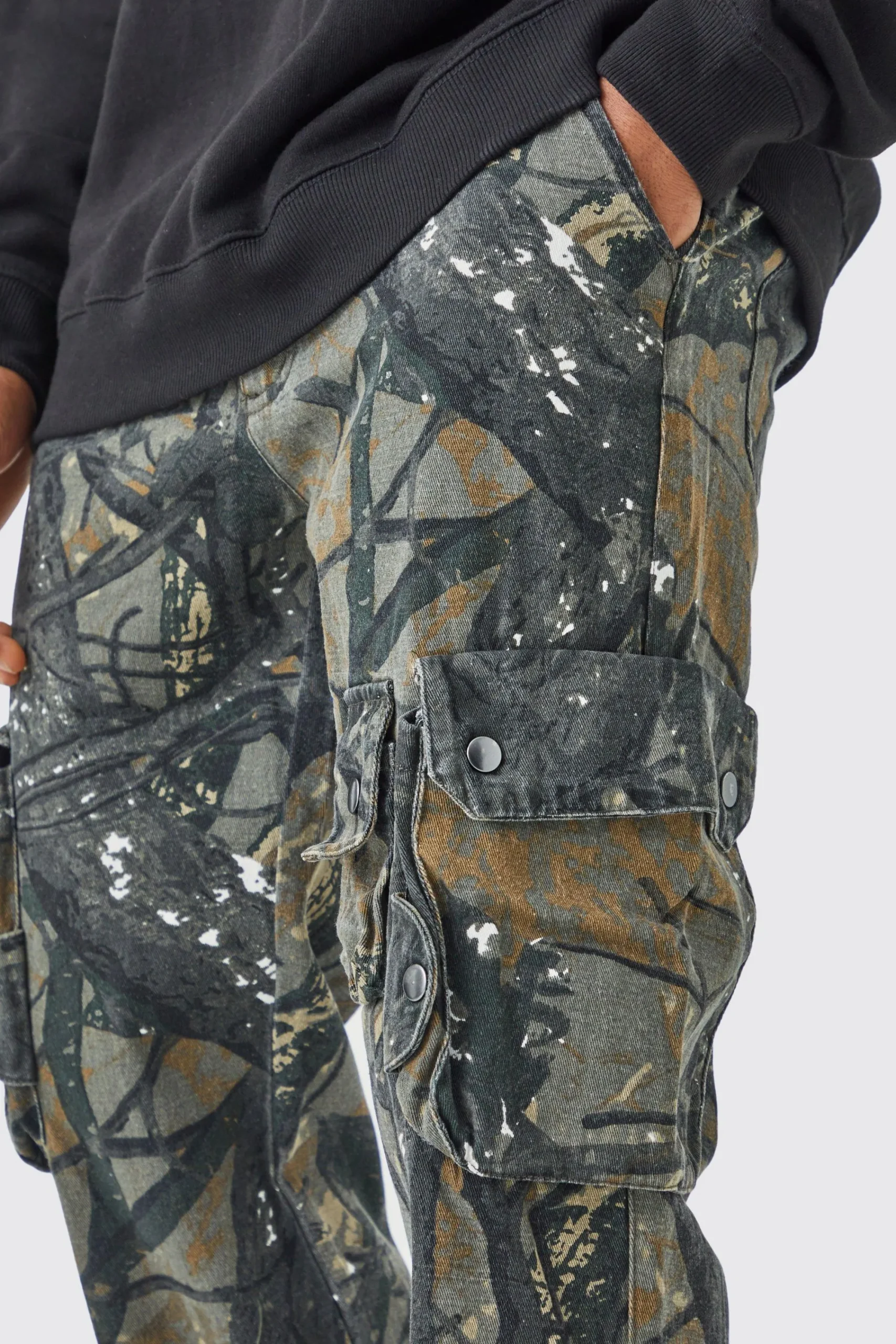 boohooMAN Straight Leg Forrest Camo 3d Cargo Pocket Trouser | UK| Trousers|Cargos